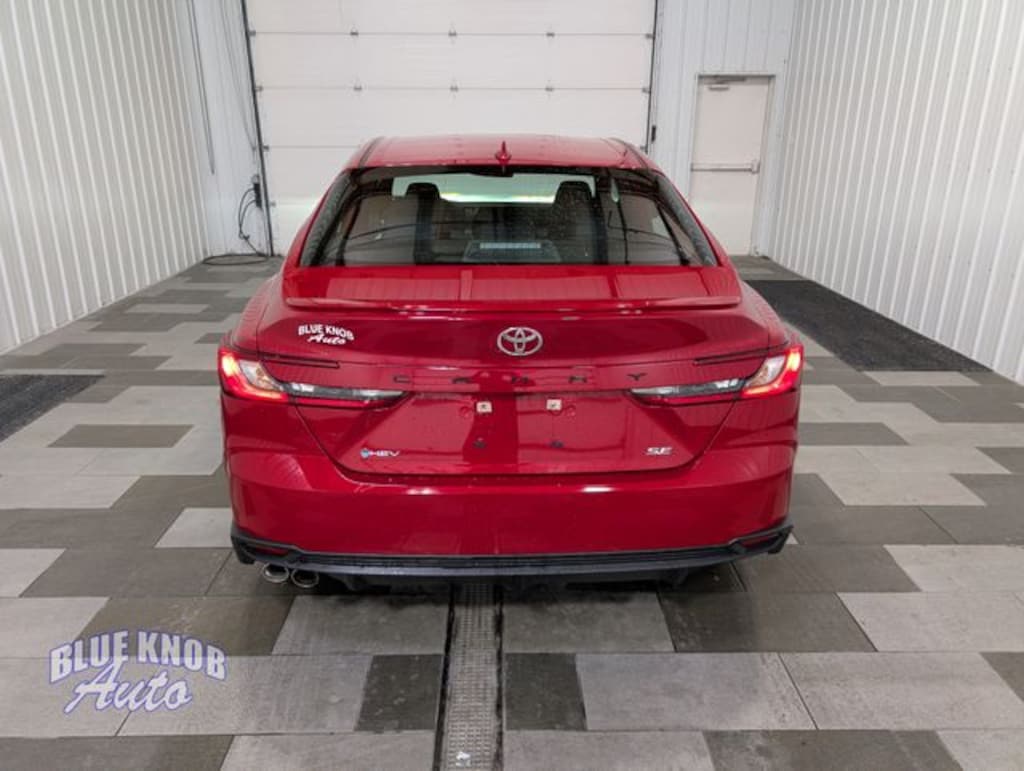 Used 2026 Toyota Camry SE Sedan