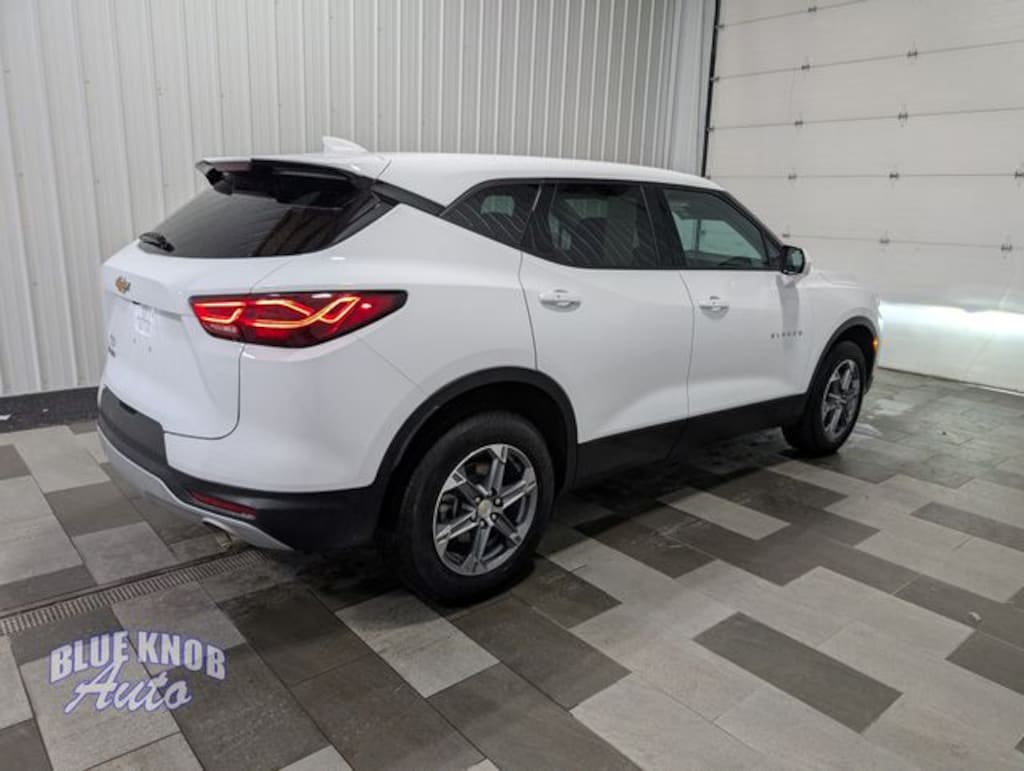 Used 2025 Chevrolet Blazer LT SUV