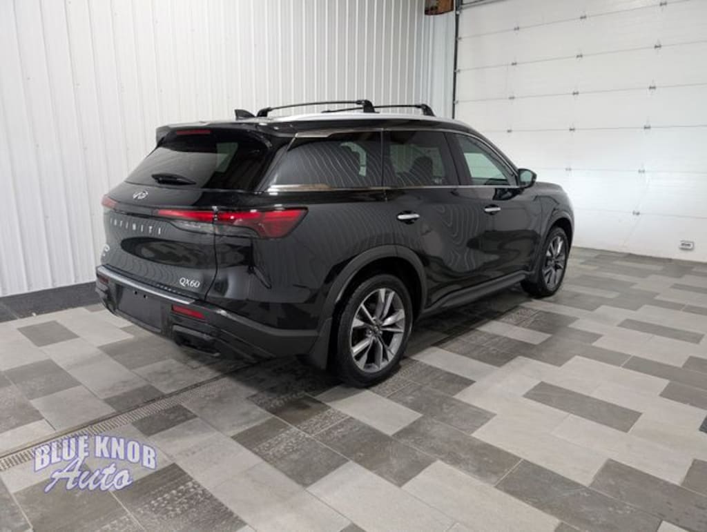 Used 2023 INFINITI QX60 Luxe SUV