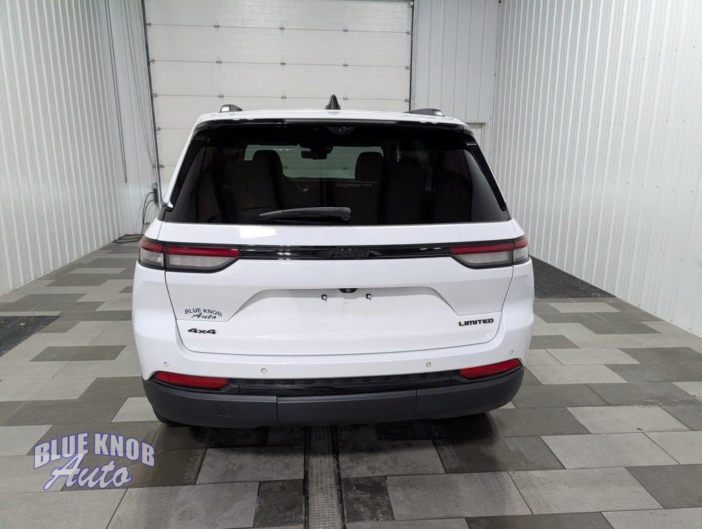 Used 2023 Jeep Grand Cherokee Limited SUV