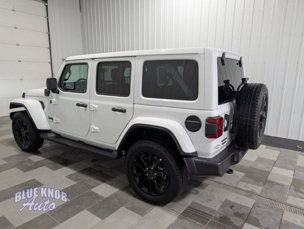 Used 2025 Jeep Wrangler Sahara 4xe SUV