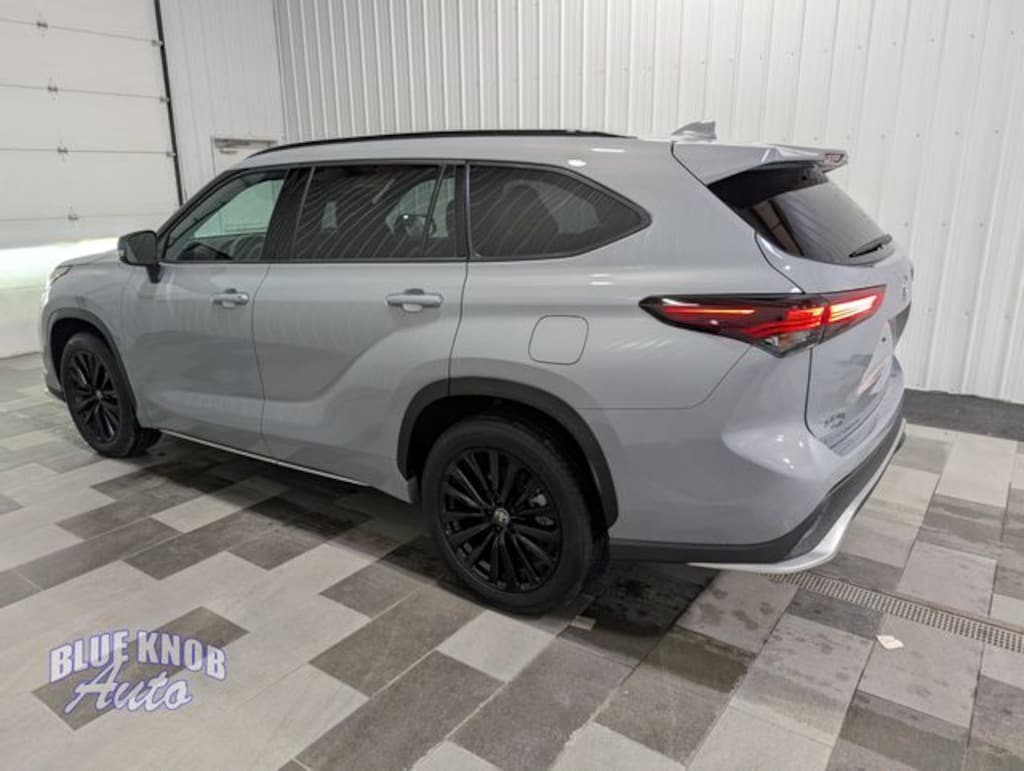 Used 2025 Toyota Highlander XSE SUV