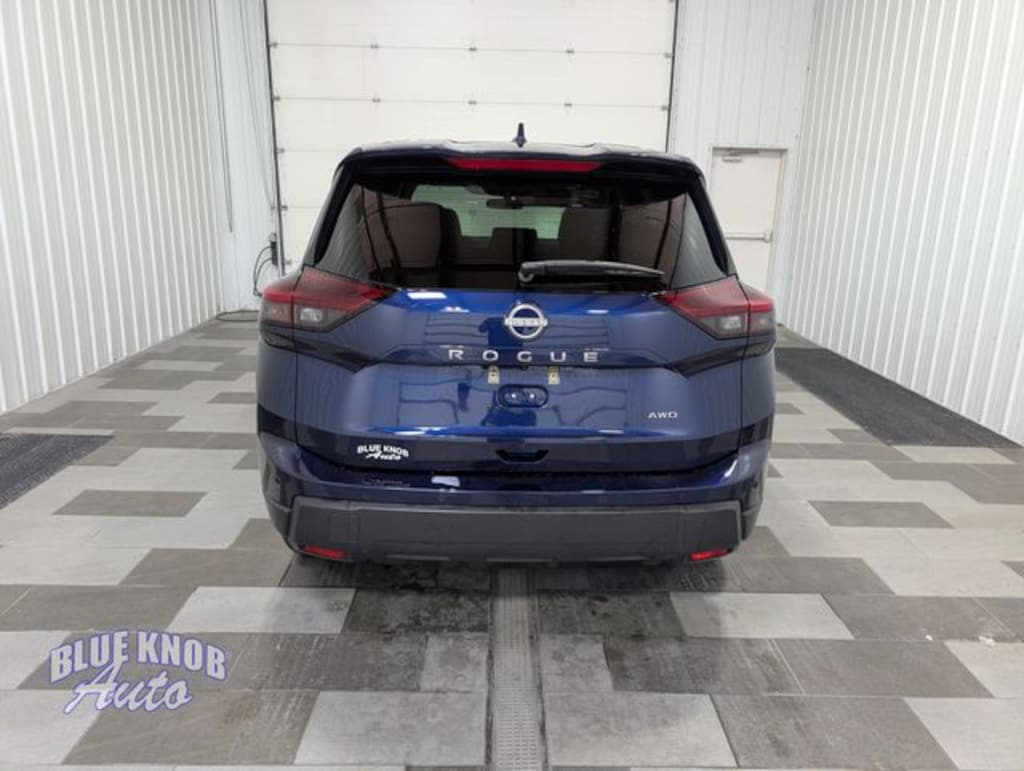Used 2026 Nissan Rogue SV SUV
