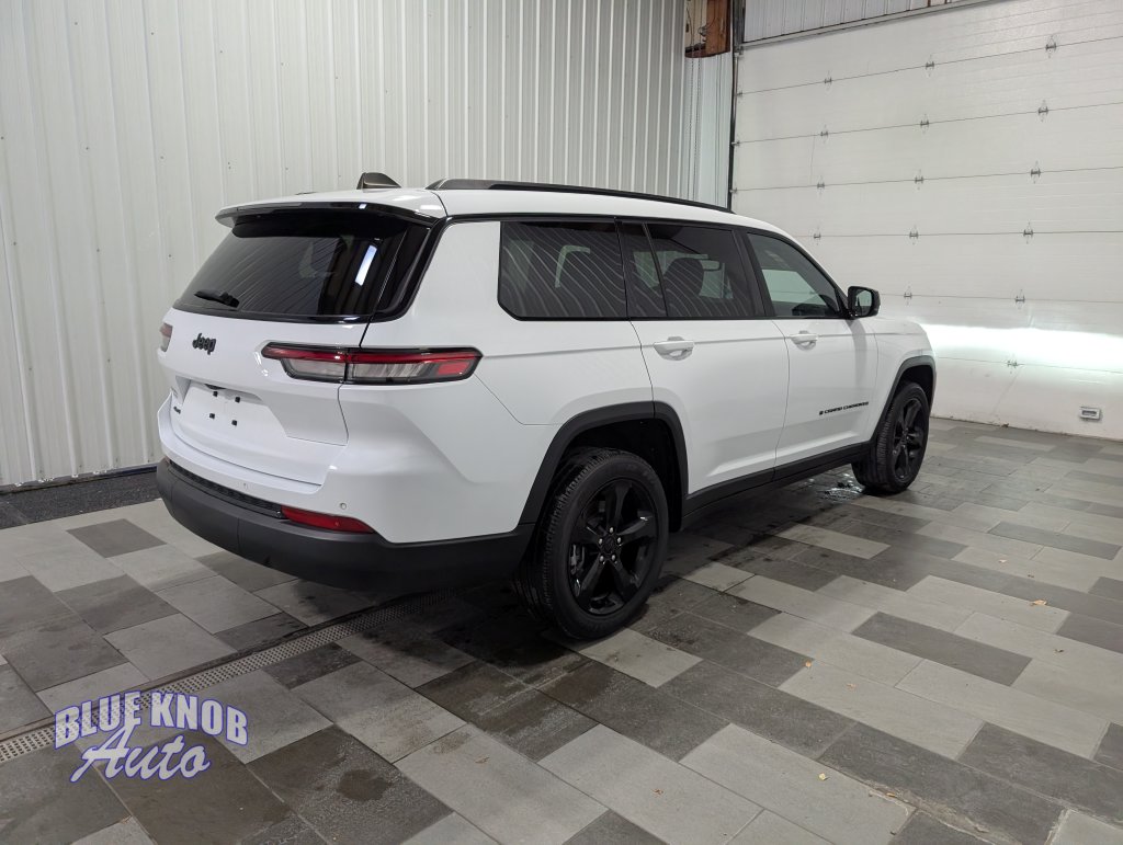 Used 2023 Jeep Grand Cherokee L Altitude SUV