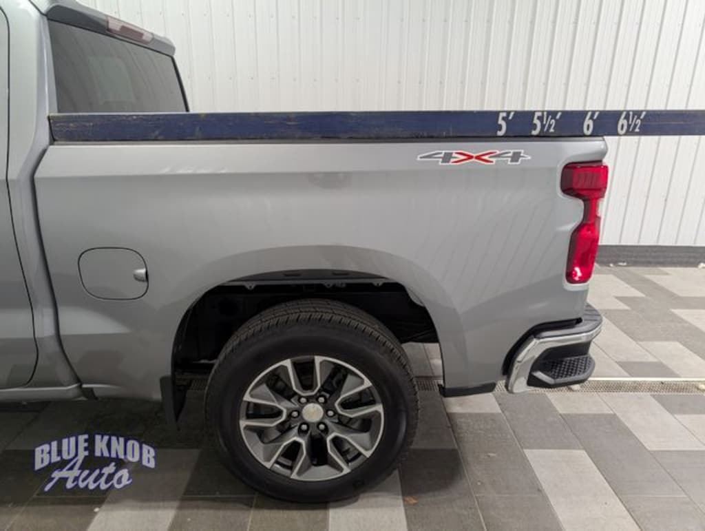 Used 2024 Chevrolet Silverado 1500 LT Truck