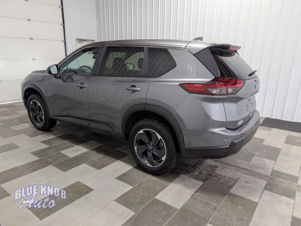 Used 2026 Nissan Rogue SV SUV