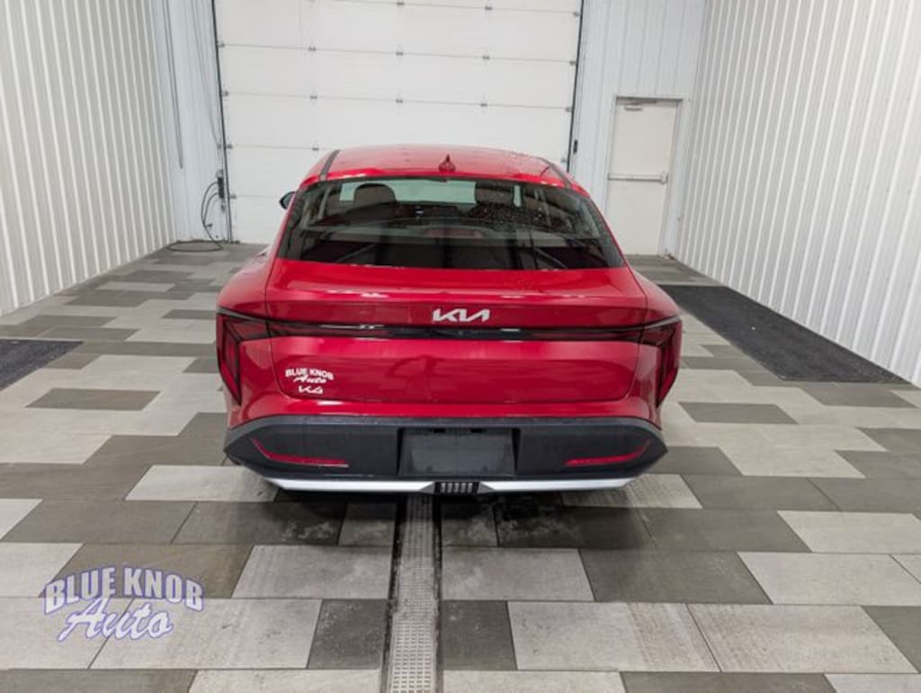 Used 2025 Kia K4 LXS Sedan