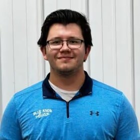 Staff member Zacch Davis from ID_929c51