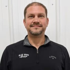 Staff member Dexter Derr from ID_9e4971