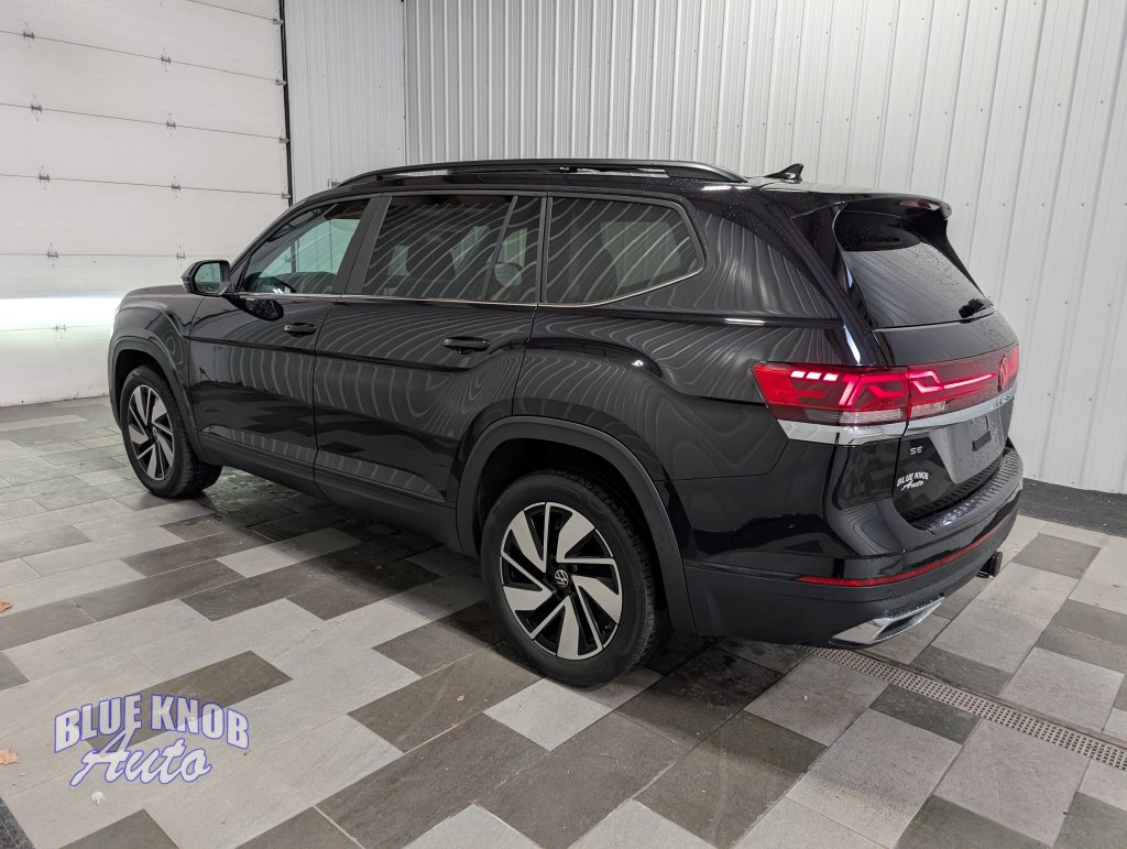 Used 2024 Volkswagen Atlas 2.0T SE w/Technology SUV