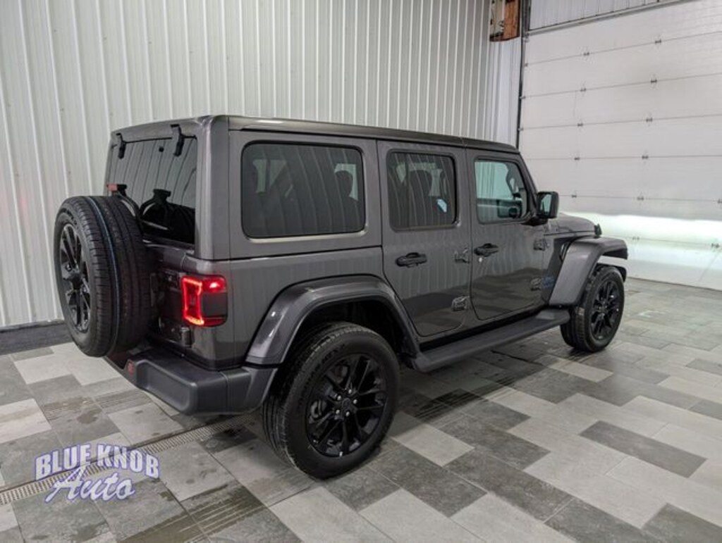 Used 2025 Jeep Wrangler Sahara 4xe SUV
