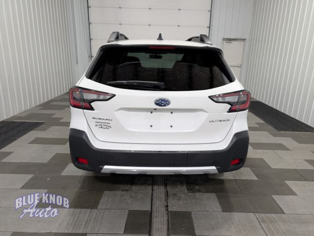 Used 2024 Subaru Outback Limited SUV