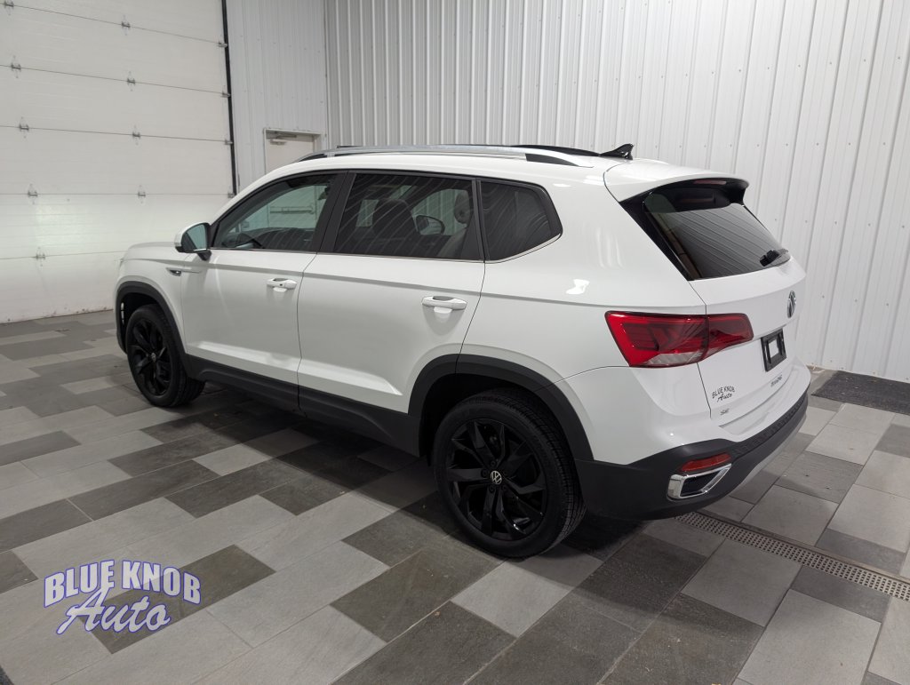 Used 2024 Volkswagen Taos 1.5T SE SUV
