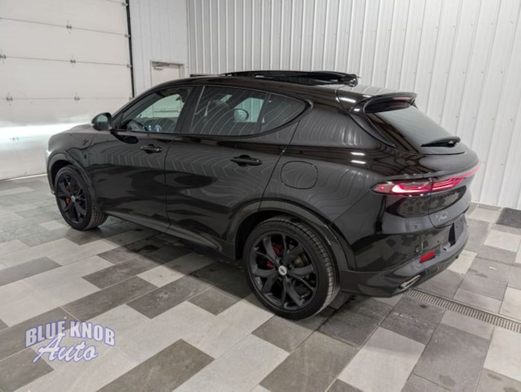 Used 2024 Dodge Hornet R/T Plus SUV