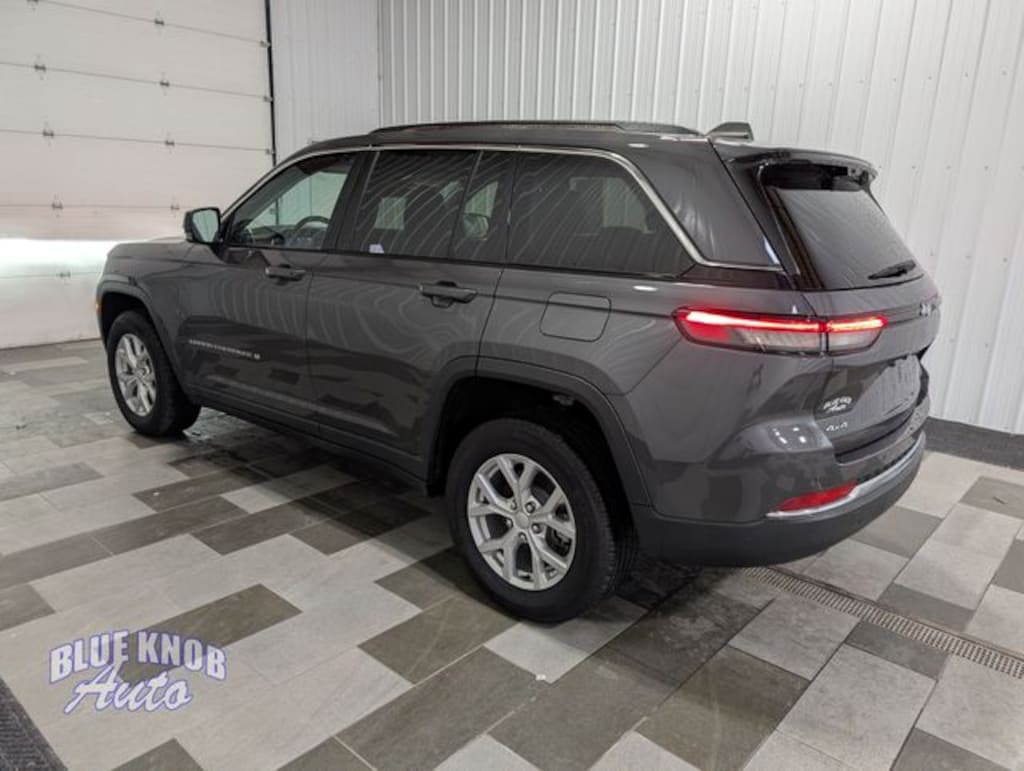 Used 2023 Jeep Grand Cherokee Limited SUV