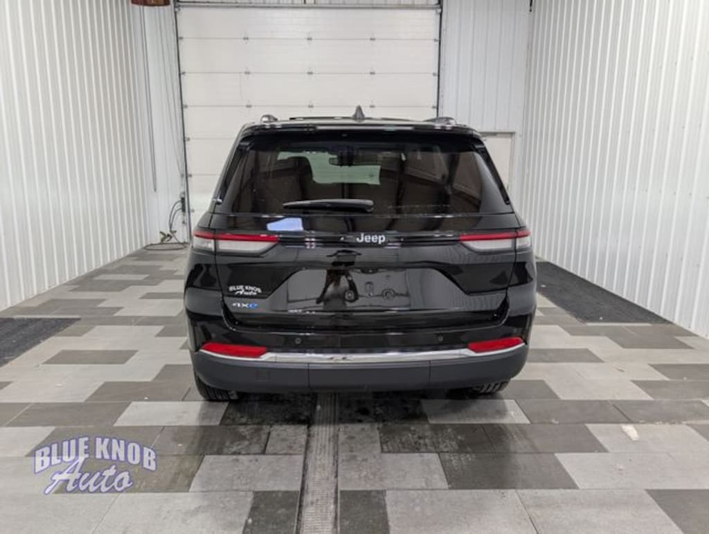 Used 2023 Jeep Grand Cherokee 4xe SUV