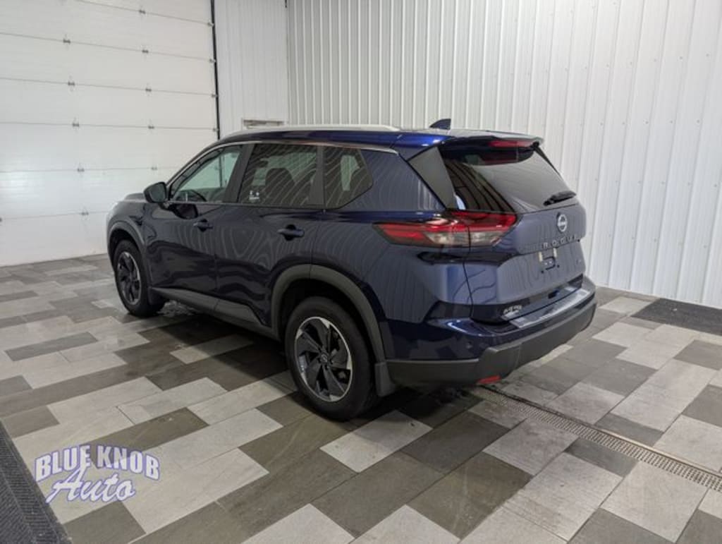 Used 2025 Nissan Rogue SV SUV