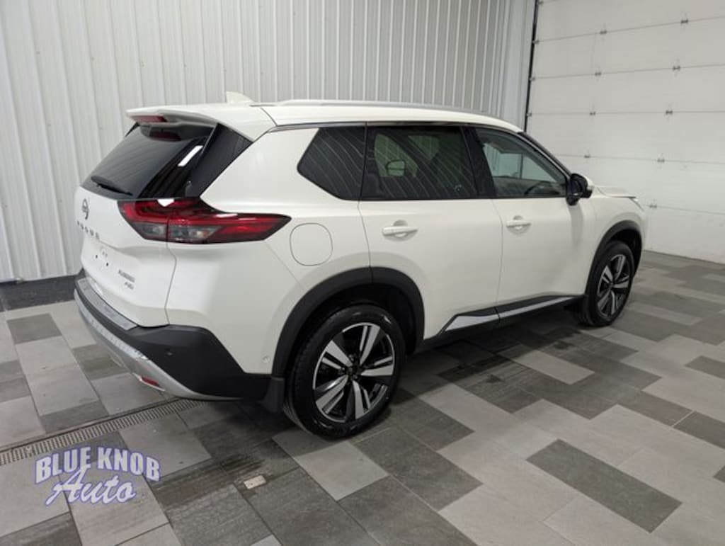 Used 2023 Nissan Rogue Platinum SUV
