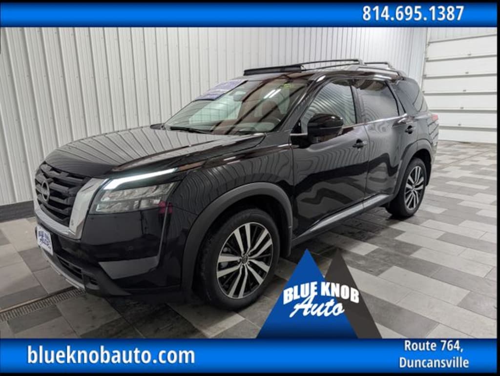 Used 2025 Nissan Pathfinder Platinum SUV