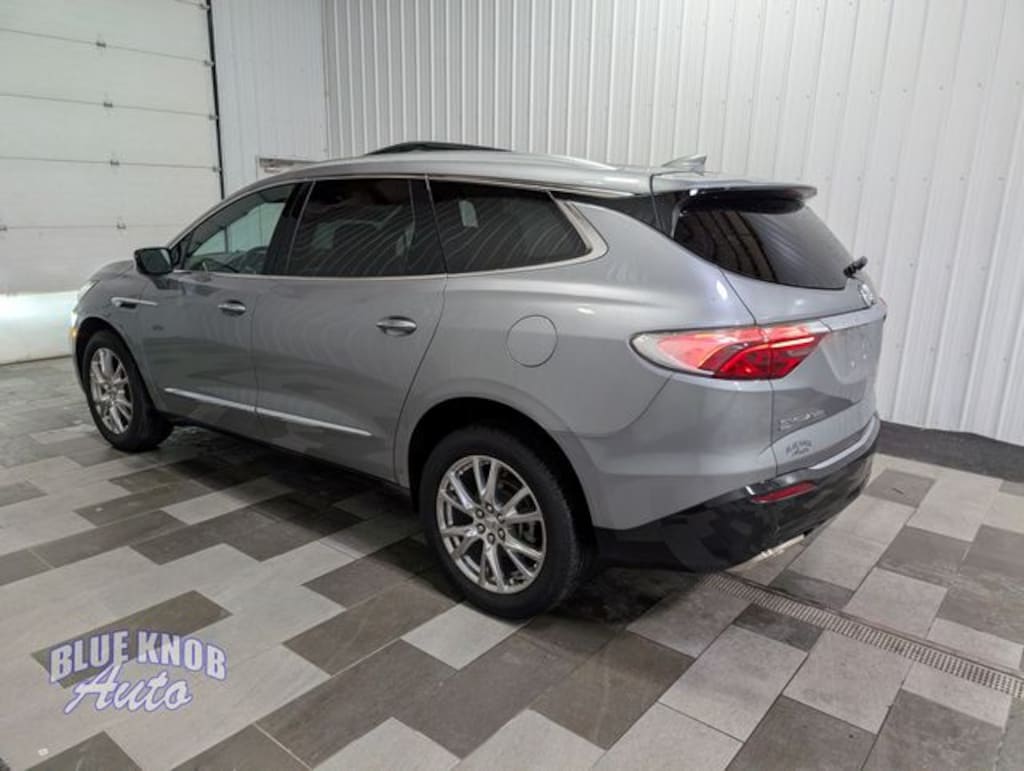 Used 2023 Buick Enclave Essence SUV