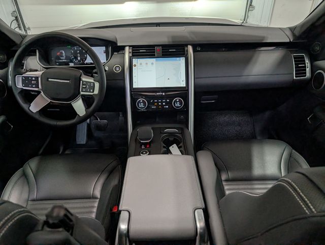 2025 Land Rover Discovery S - Photo 13