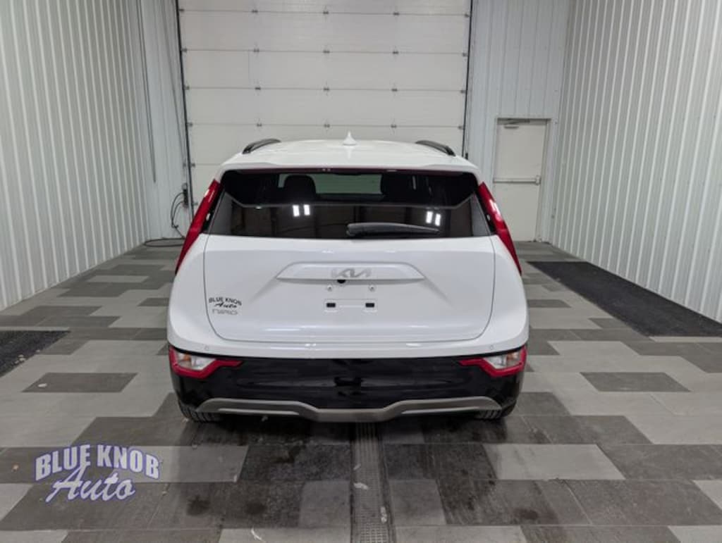 Used 2024 Kia Niro EV Wind SUV