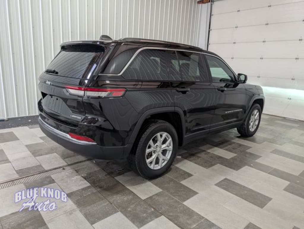 Used 2023 Jeep Grand Cherokee Limited SUV