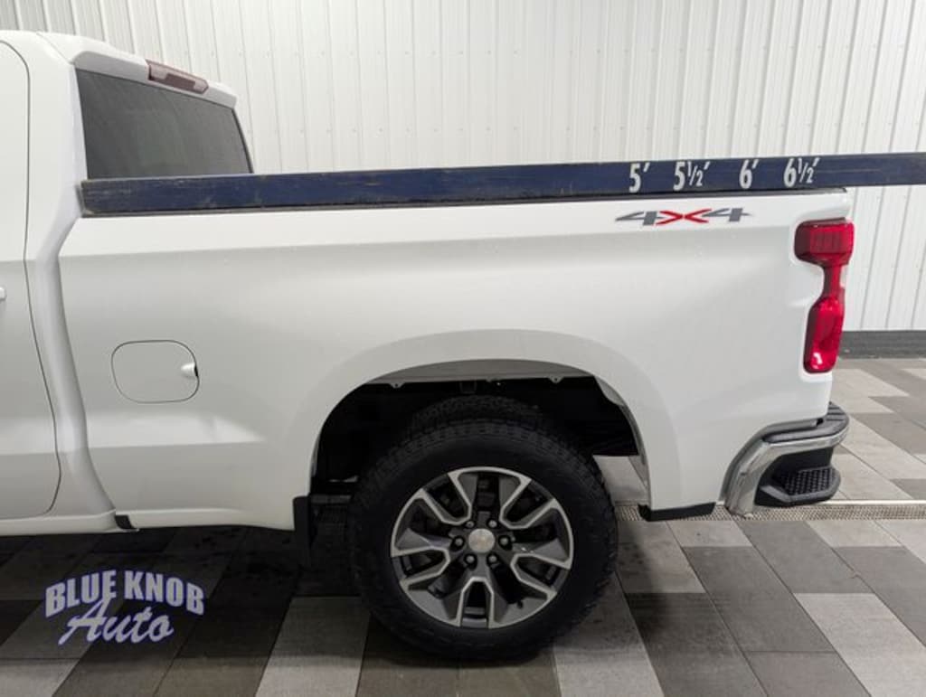 Used 2023 Chevrolet Silverado 1500 LT Truck