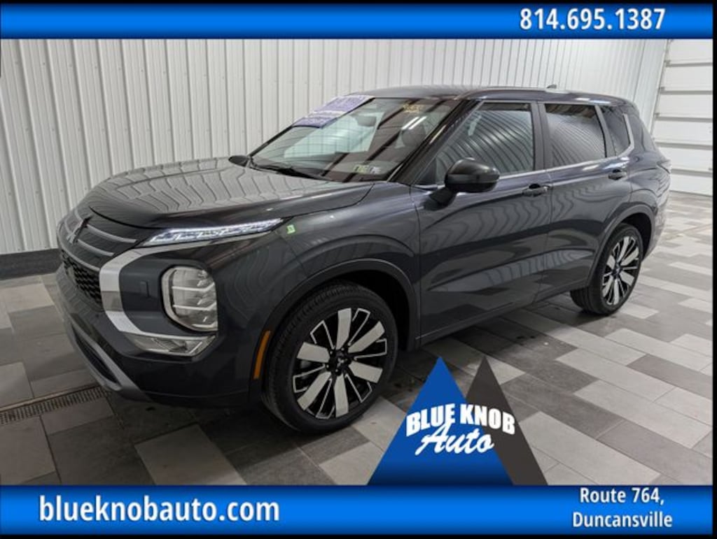Used 2025 Mitsubishi Outlander SE SUV