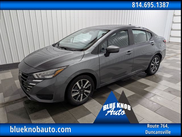 2025 Nissan Versa 1.6 SV CVT's photo