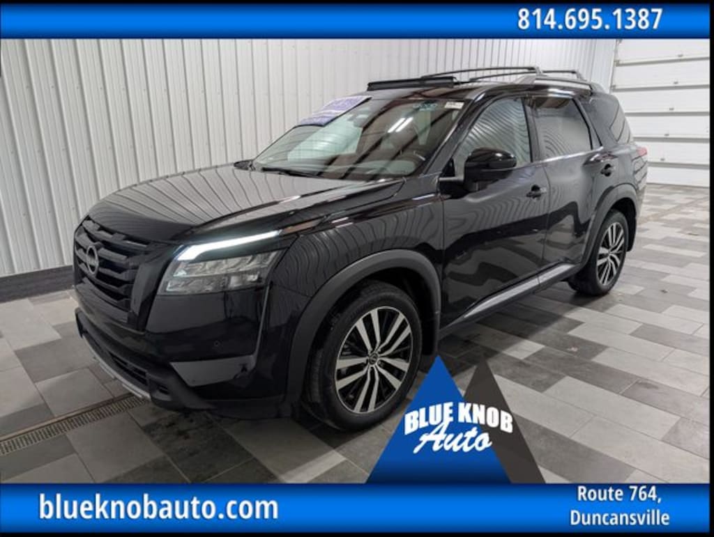 Used 2025 Nissan Pathfinder Platinum SUV