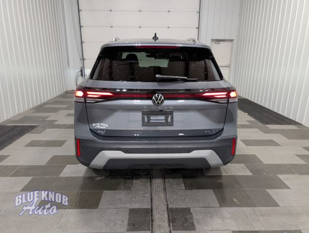 Used 2026 Volkswagen Tiguan 2.0T SE SUV