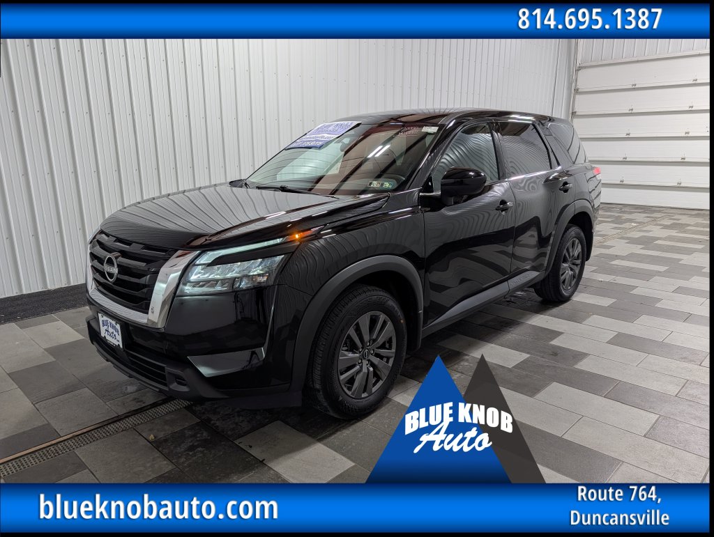 Used 2024 Nissan Pathfinder S SUV