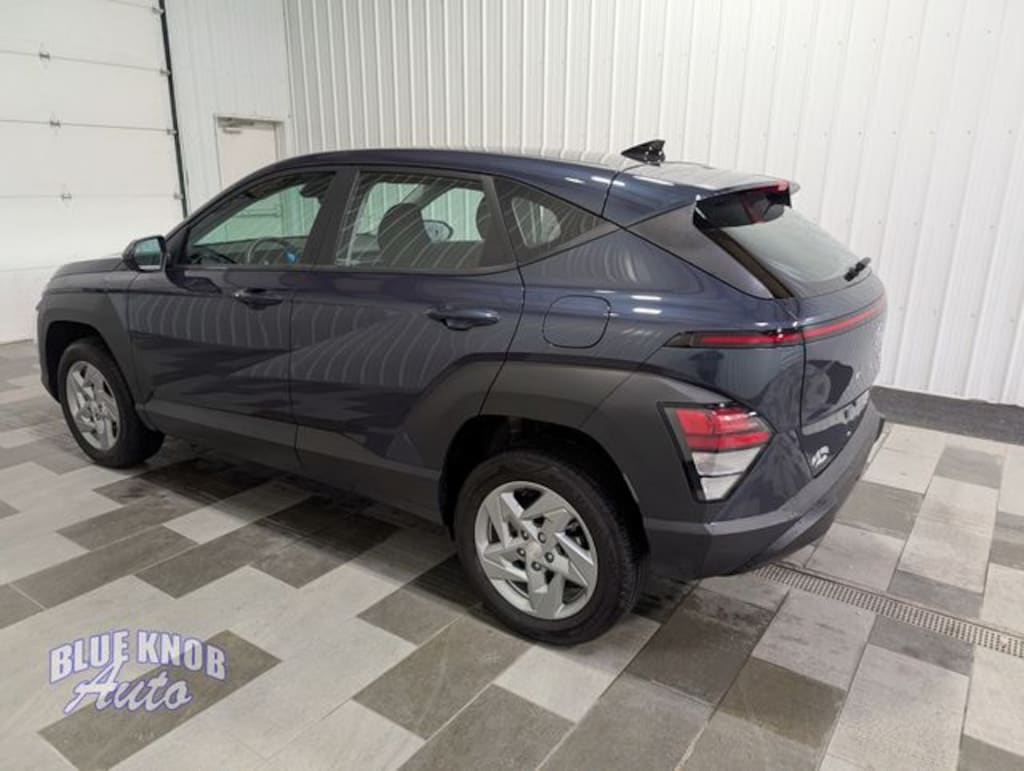 Used 2025 Hyundai Kona SE SUV