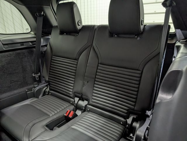 2025 Land Rover Discovery S - Photo 11