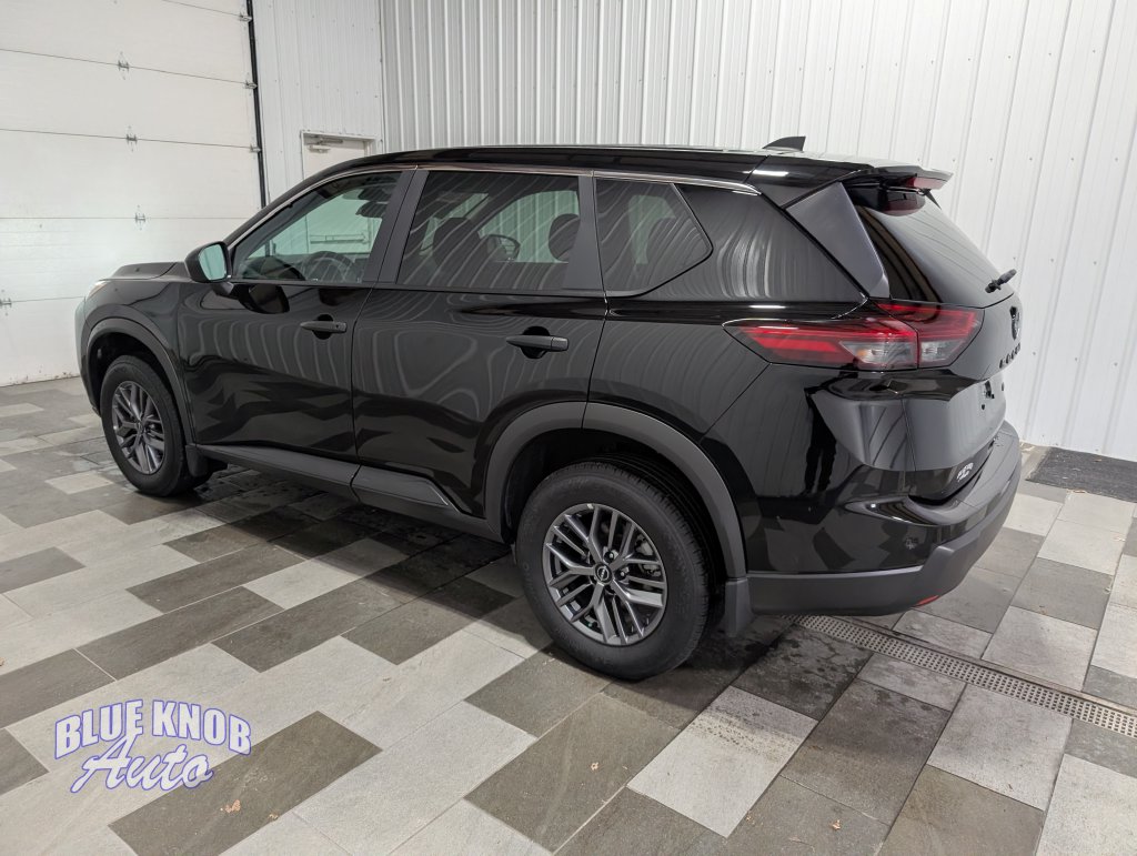 Used 2025 Nissan Rogue S SUV