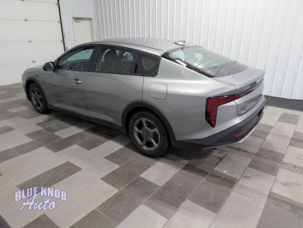 Used 2025 Kia K4 LXS Sedan