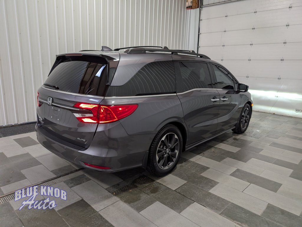 Used 2024 Honda Odyssey Elite Minivan/Van