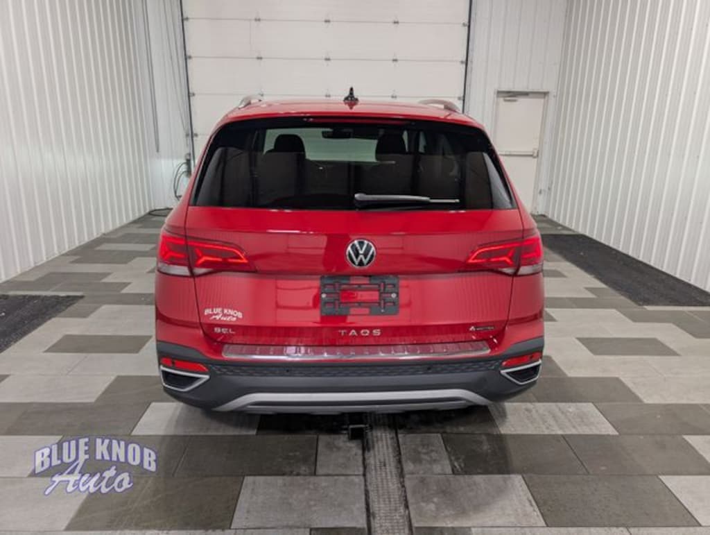 Used 2022 Volkswagen Taos 1.5T SEL SUV