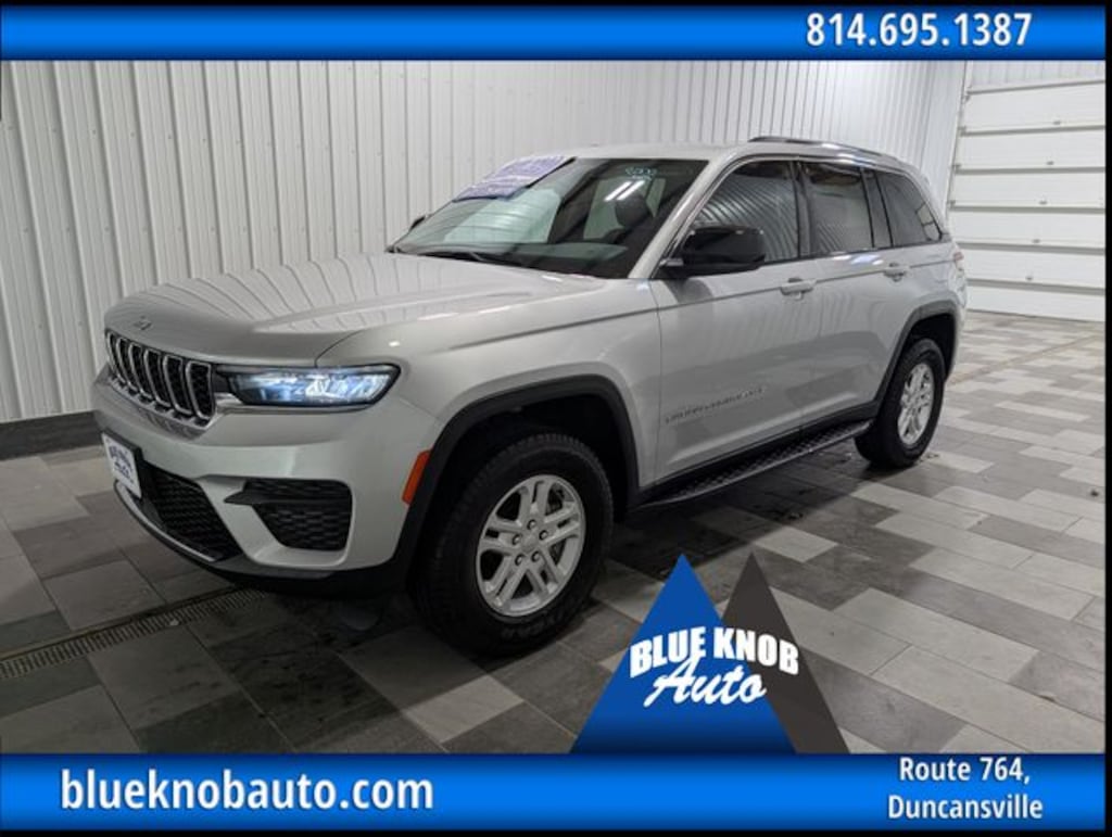 Used 2023 Jeep Grand Cherokee Laredo SUV