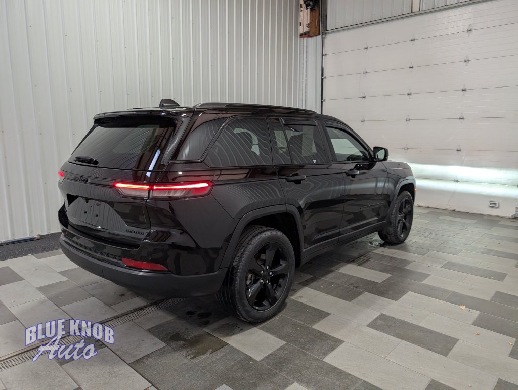 Used 2023 Jeep Grand Cherokee Limited SUV