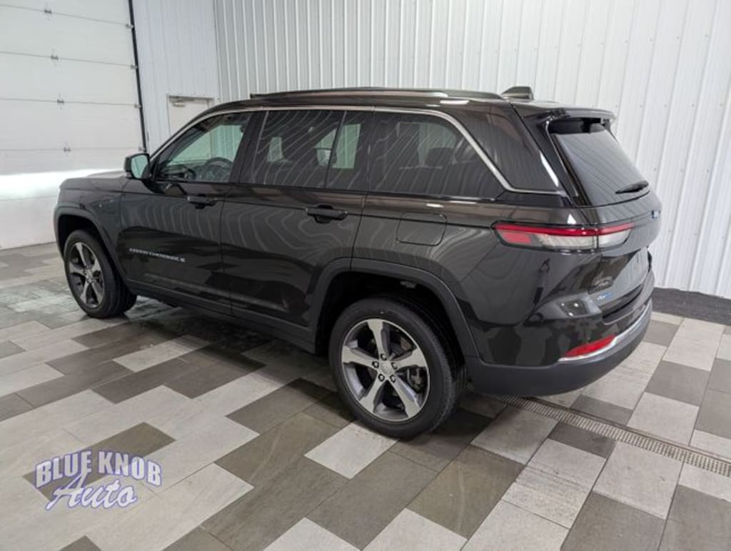 Used 2023 Jeep Grand Cherokee 4xe SUV