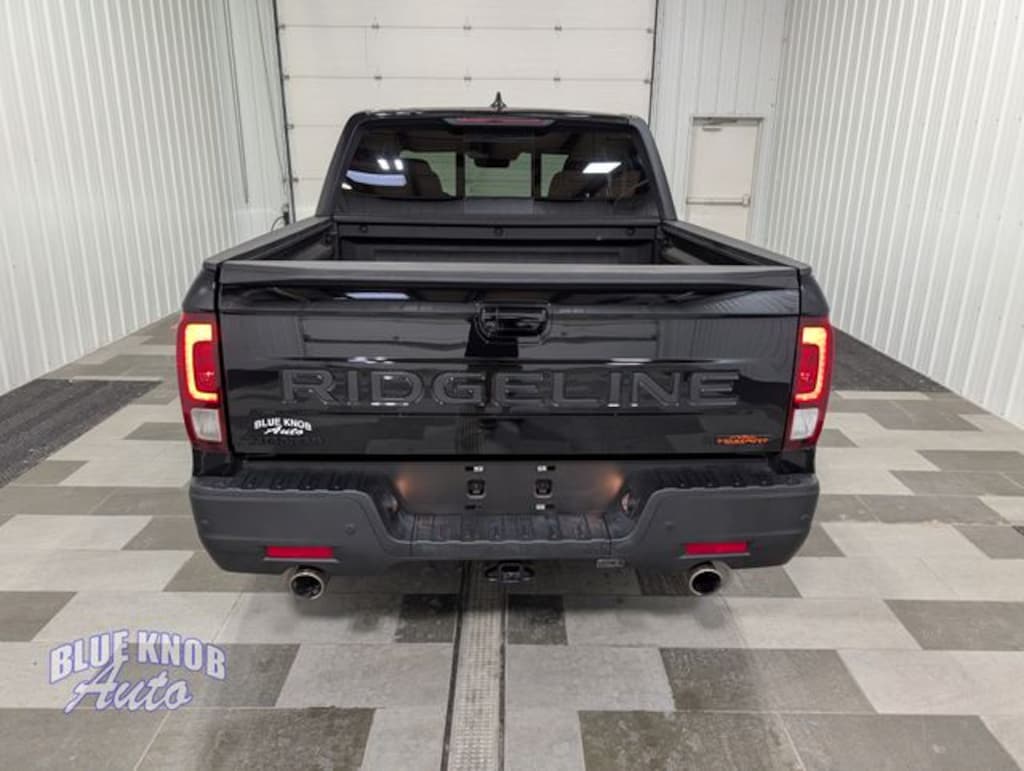 Used 2025 Honda Ridgeline TrailSport Truck