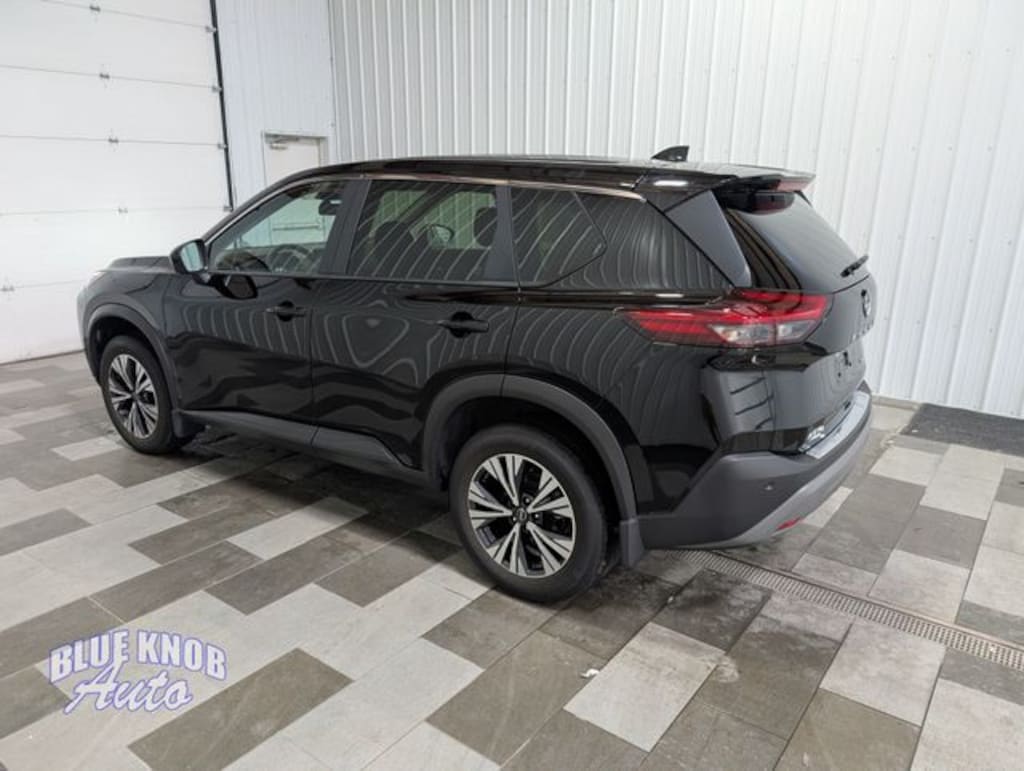Used 2023 Nissan Rogue SV SUV
