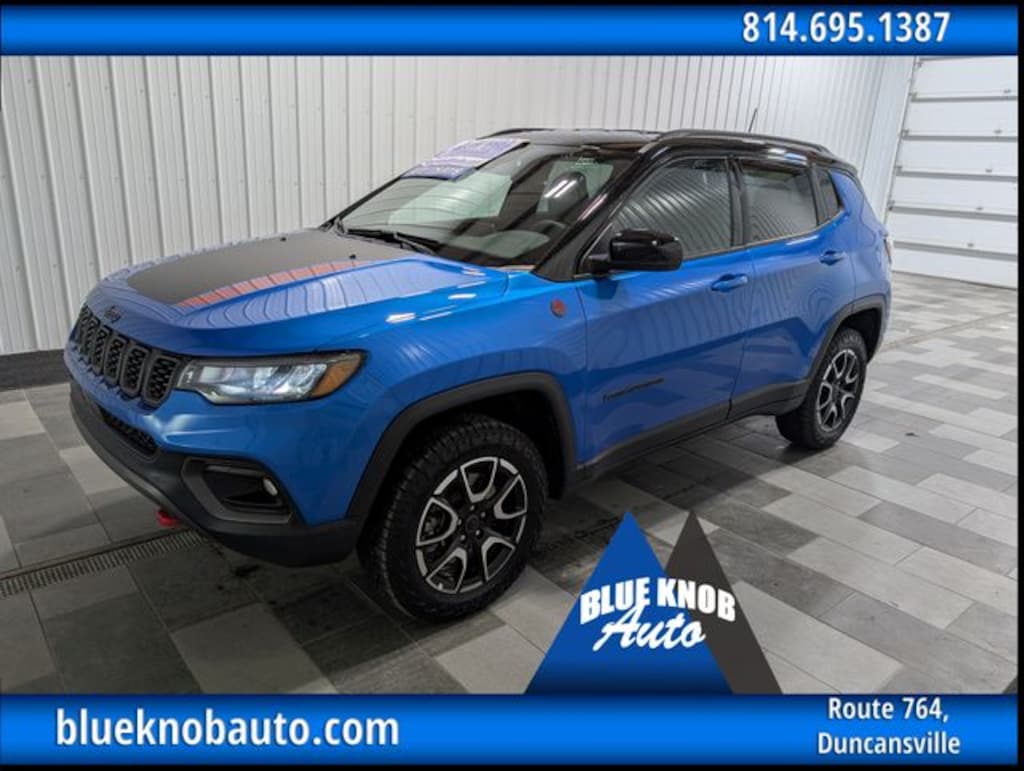 Used 2025 Jeep Compass Trailhawk SUV