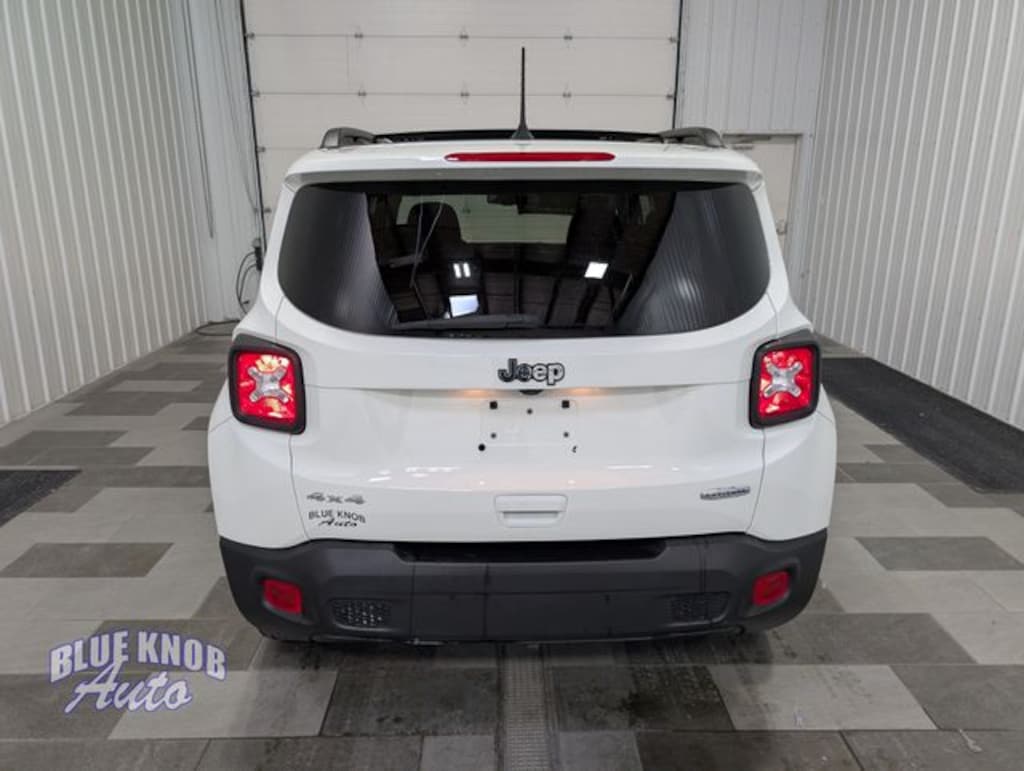 Used 2022 Jeep Renegade Latitude SUV