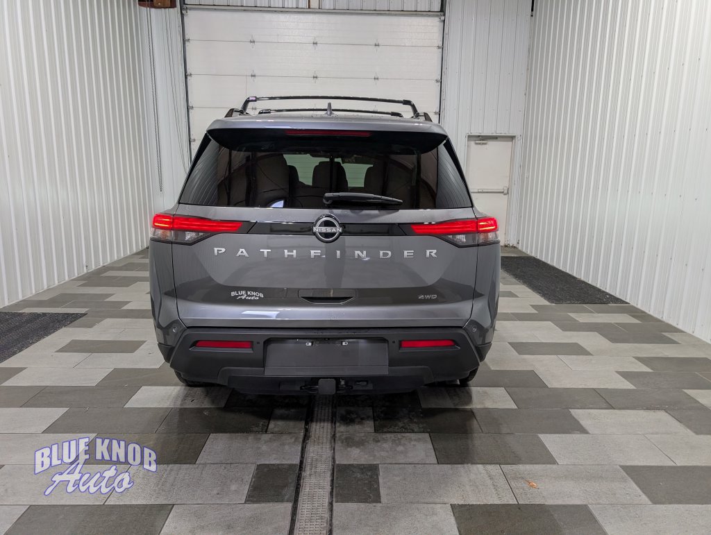 Used 2025 Nissan Pathfinder SV SUV