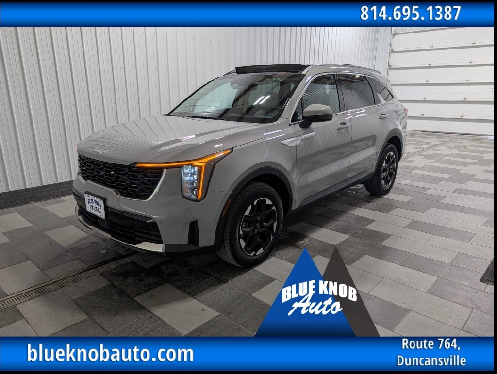 Used 2024 Kia Sorento S SUV