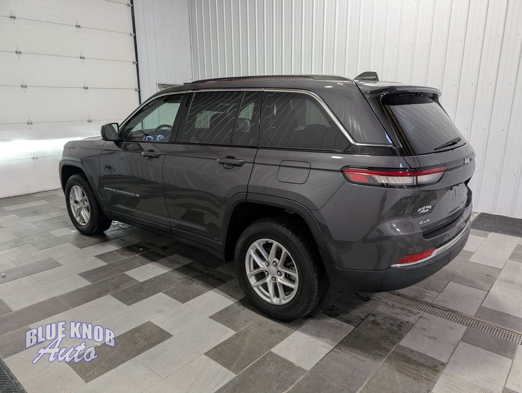 Used 2023 Jeep Grand Cherokee Laredo SUV