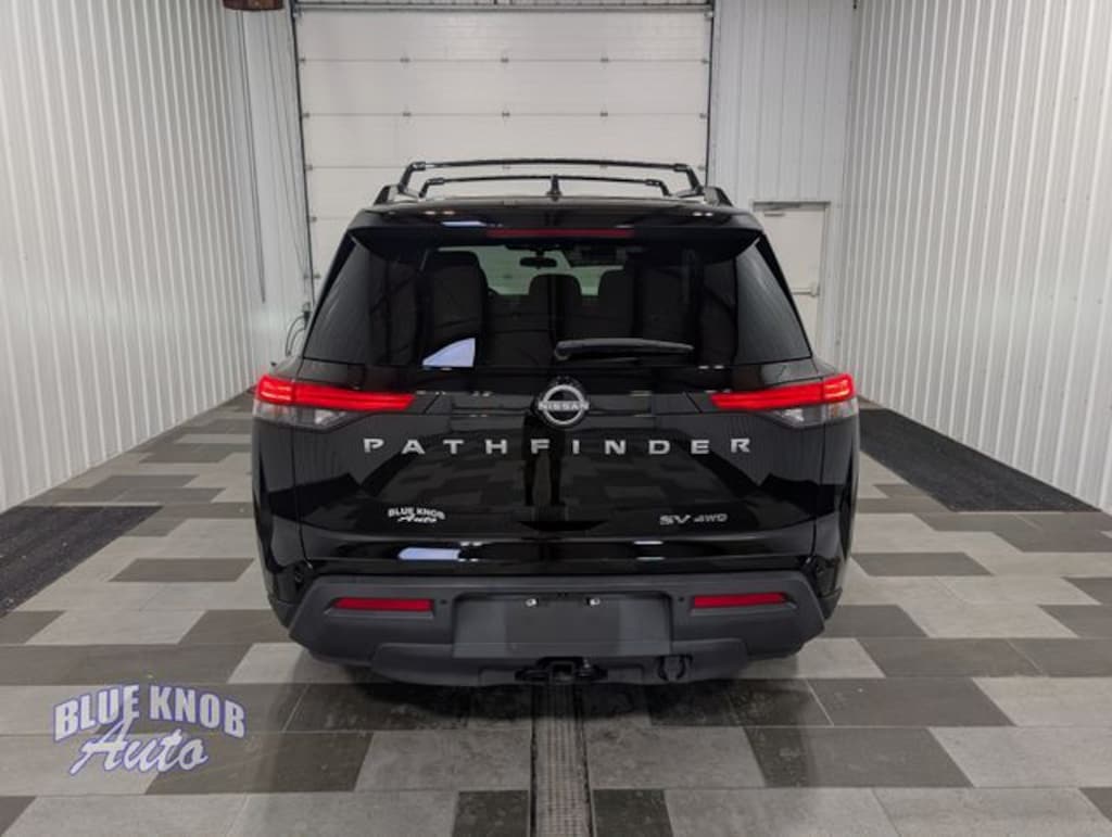 Used 2023 Nissan Pathfinder SV SUV
